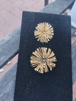 Vintage 1950  Starburst Brooch 1 Large 1 Medium