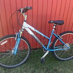 26” schwinn bike Or  26” bike Huffy