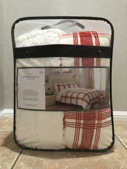 Full/Queen Sherpa & Plush Reversible Plaid Comforter & Sham Set - Threshold