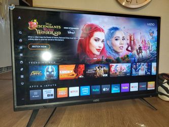 32" Vizio chromcast smart tv streaming apps 4k great condition come with legs has remote