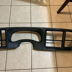 Double din Chevy Silverado bezel