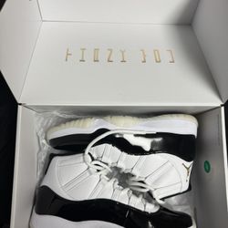 Jordan 11 Gratitude/ Defining moments 