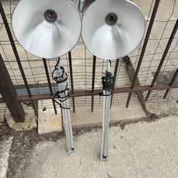 2 Fotolite Model No. 24/3 Lighting Kit