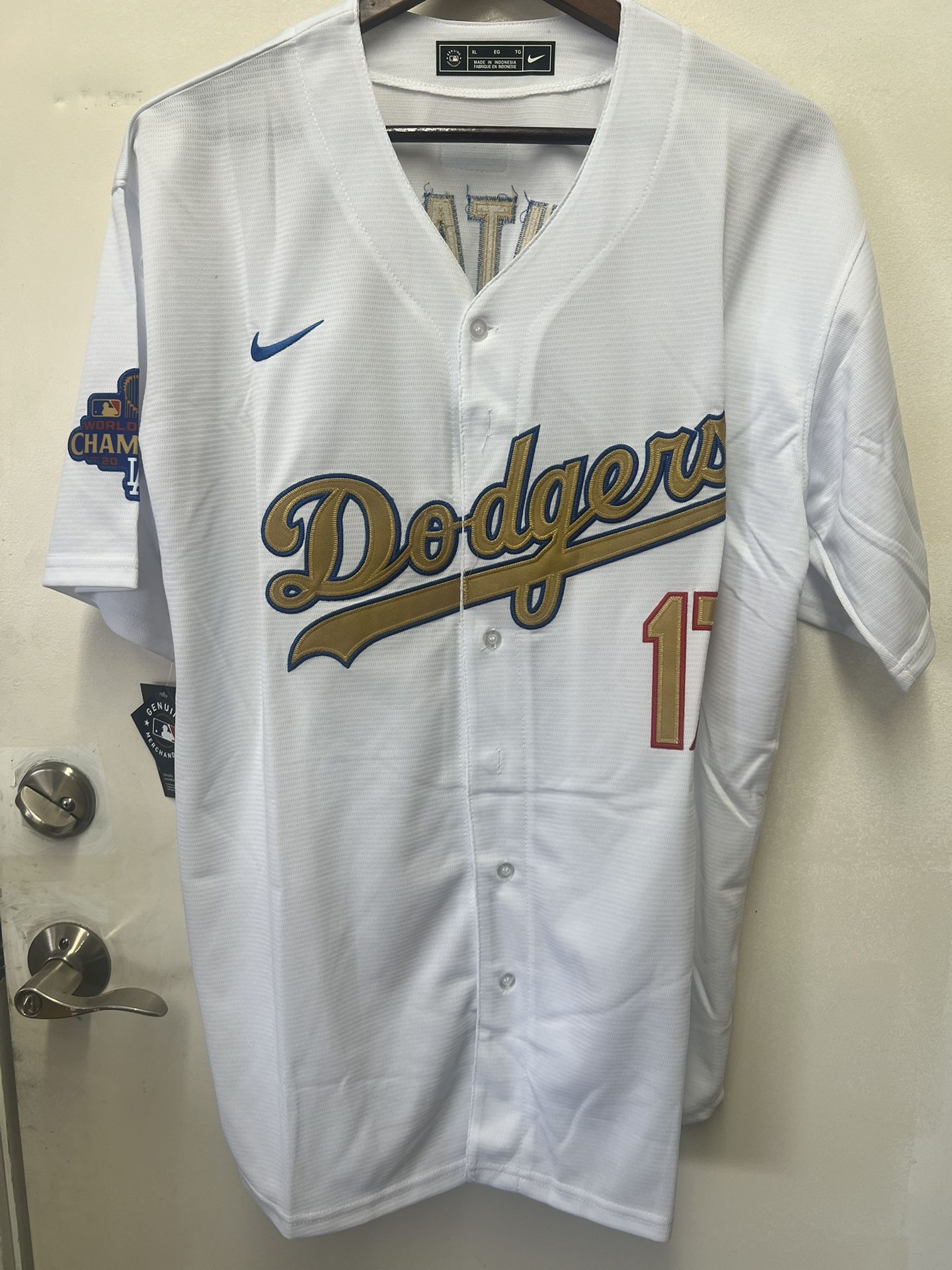 Shohei Ohtani #17 Los Angeles Dodgers White and Gold Jersey XL