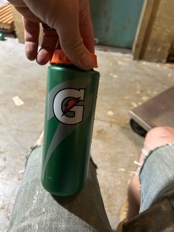 20 oz. Gatorade Green Water Bottle with Orange Cap