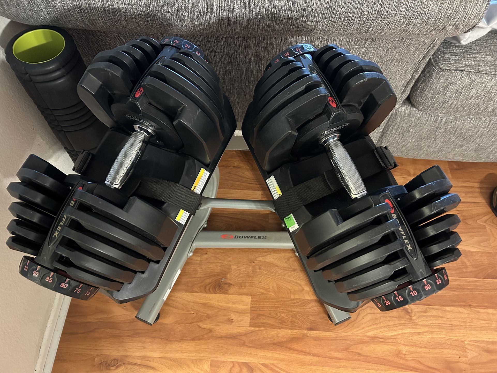 Bowflex 1090 Adjustable Dumbbells With Stand
