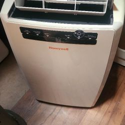Portable Air Conditioner,10,000 BTU Cooling