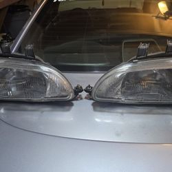 93 Honda Civic Hatchback Head/Tail Lights