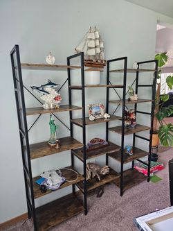 Plant/ book shelf