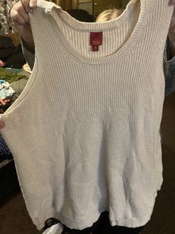 G.I.L.A sleeveless sweater