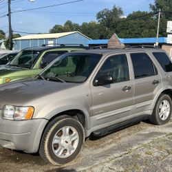 2003 Ford Escape