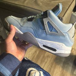 Jordan 4s