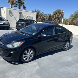 2012 Hyundai Accent