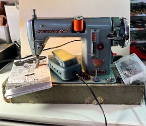 Vintage SEWMOR Sewing Machine with Case