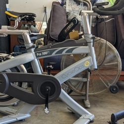 CycleOps Pro 300 PT Stationary Bike