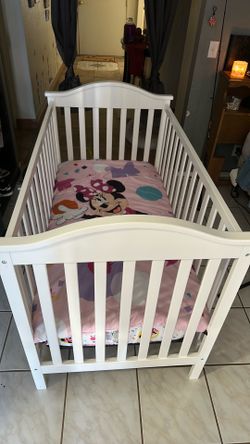Baby crib