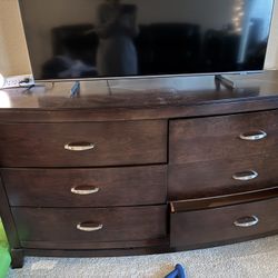 6 Drawer Dresser