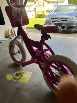 Toddler girl bike