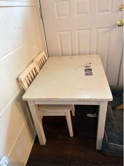 Kids table
