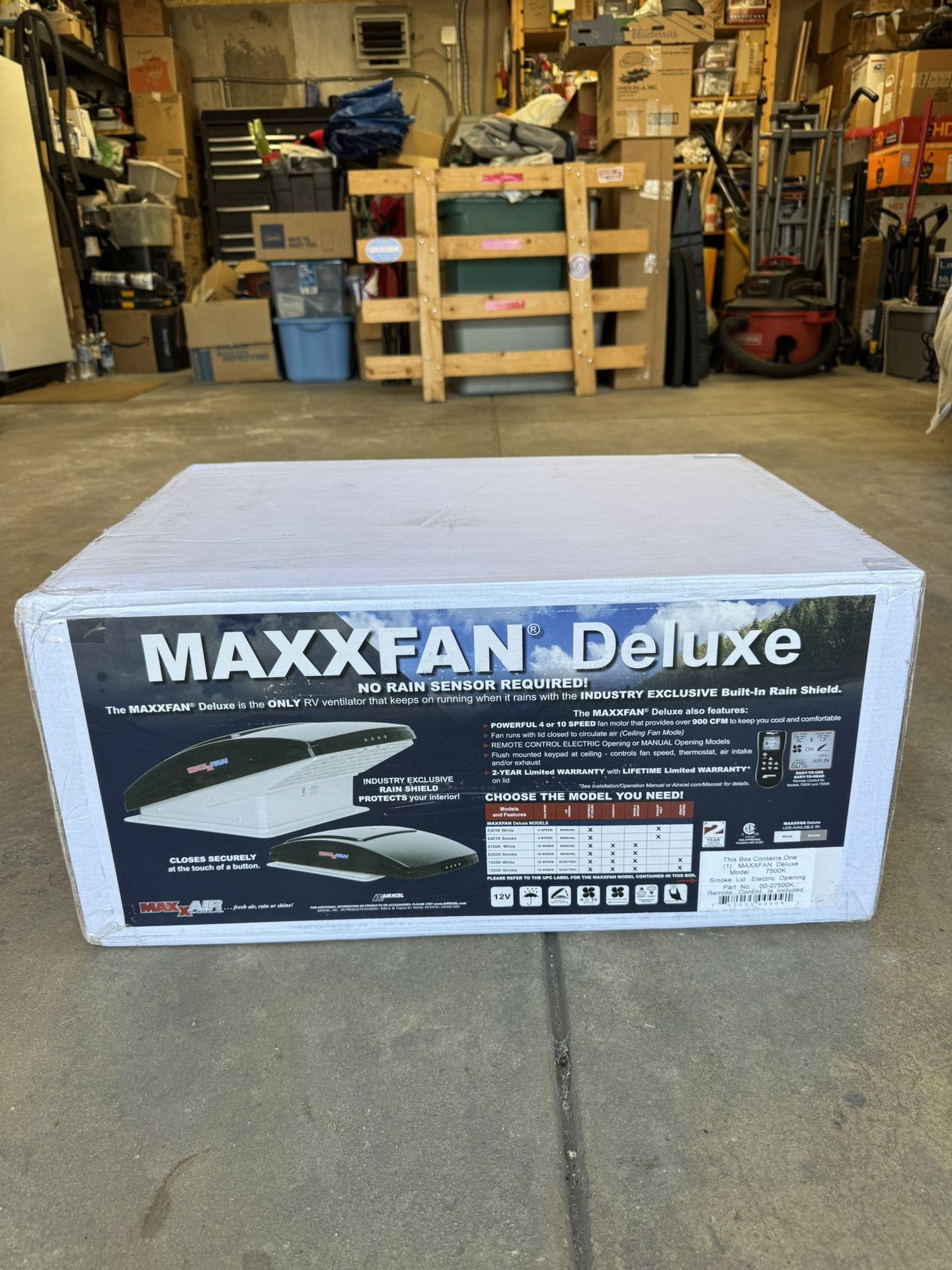 MaxxFan Deluxe, Fan and Vent, 10-Speed, Smoke (Model #7500K)