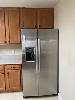 Refrigerator for sale