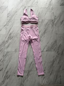 Alo Women’s Set Pink