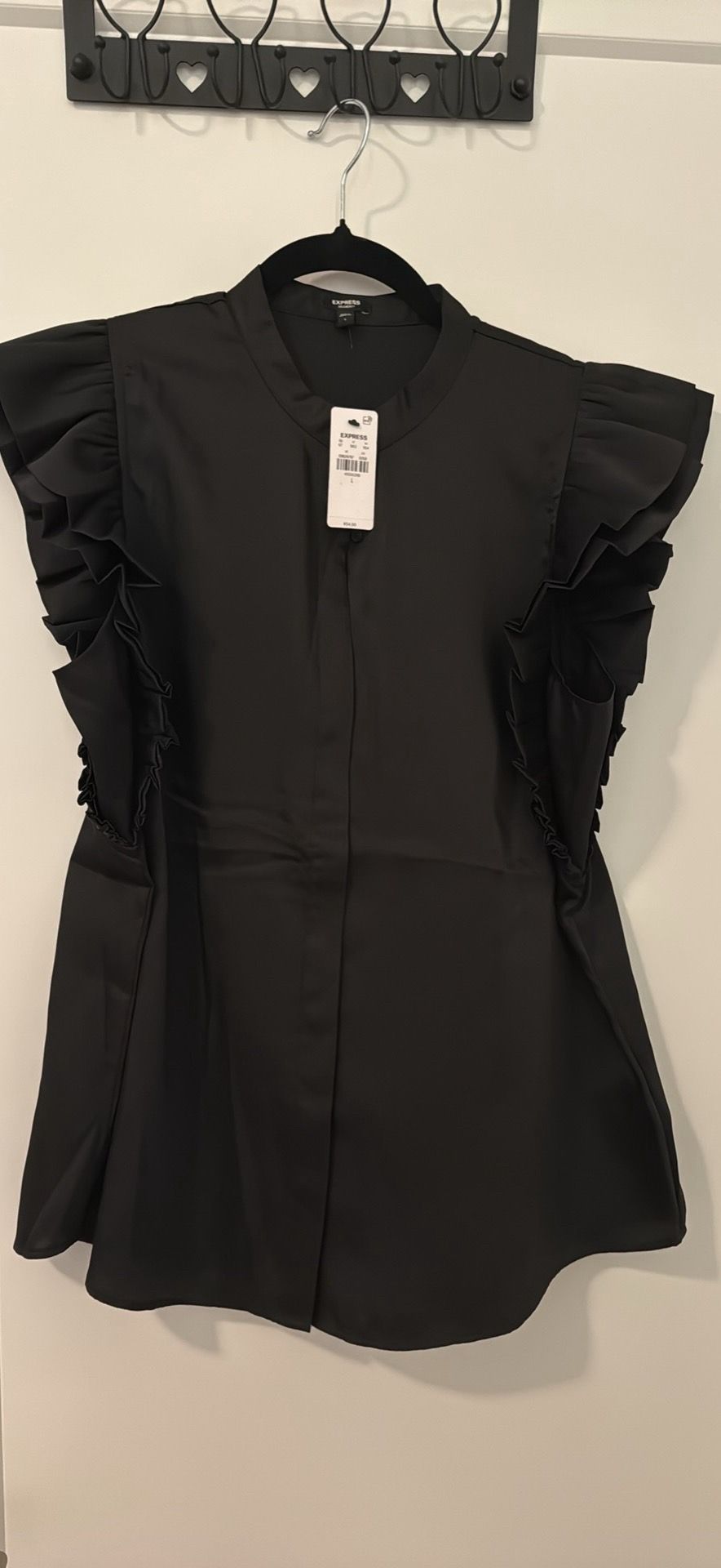BNWT EXPRESS Gramercy Button Up Ruffle Sleeve Shirt