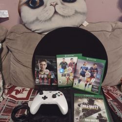 XBOX. ONE. JUEGOS. UN CONTROL