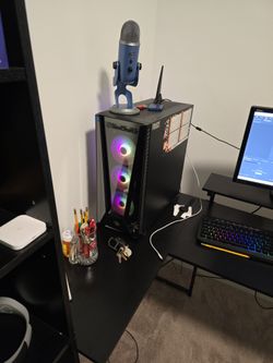 Gaming Desktop Plus Monitor Keyboard And Mouse 