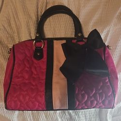 Betsy Johnson Bow And Heart Purse