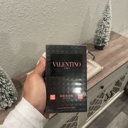 Valentino Born In Roma Intense Cologne 