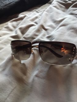 Foster Grant women’s sunglasses 🕶