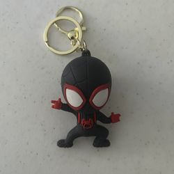 Black And Red Spider Man Key Chain Gold Chain Small 