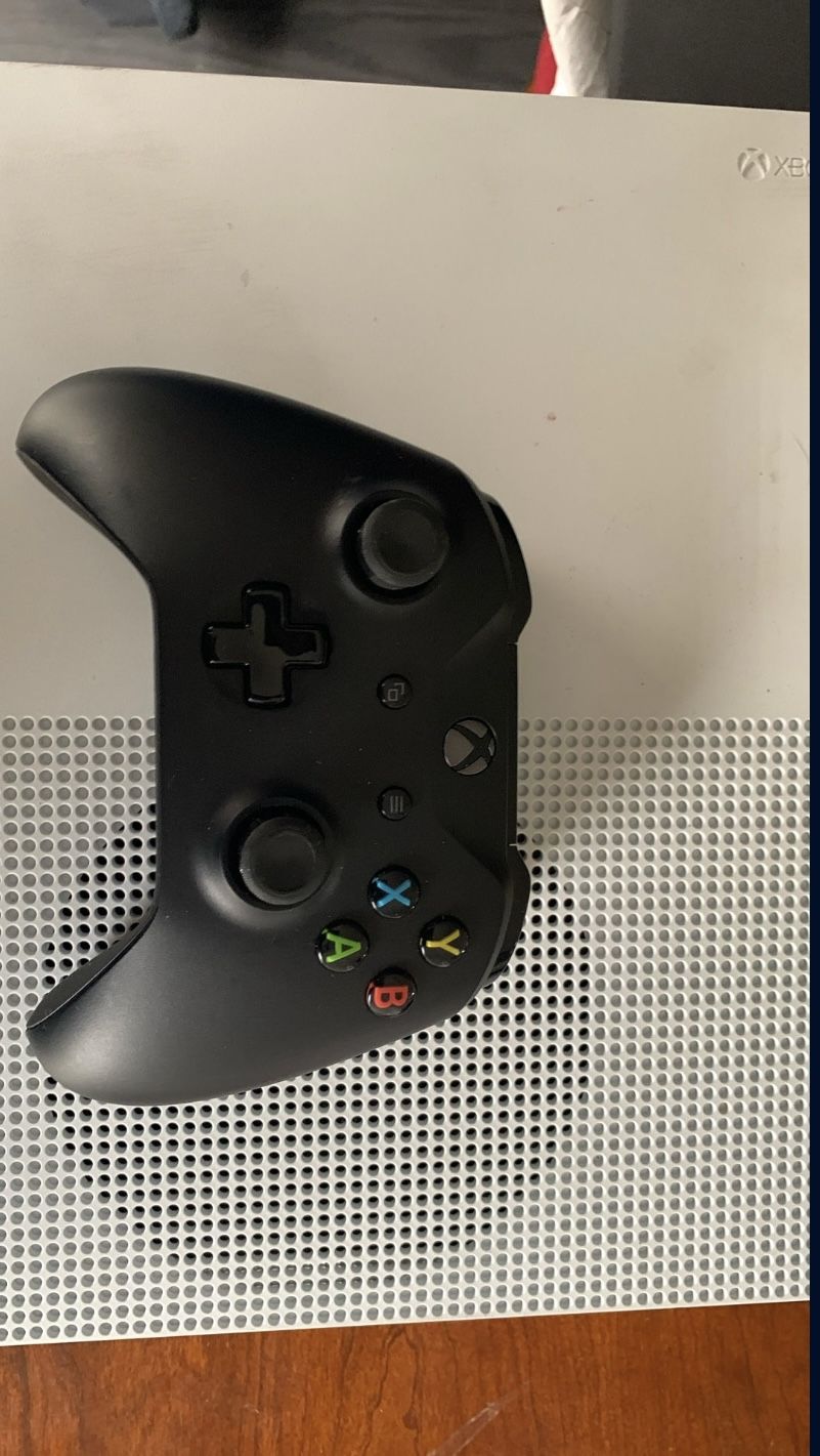 Xbox One S