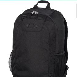 Oakley 20 L Enduro Backpack 