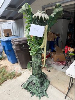 Halloween Animatronic Plant