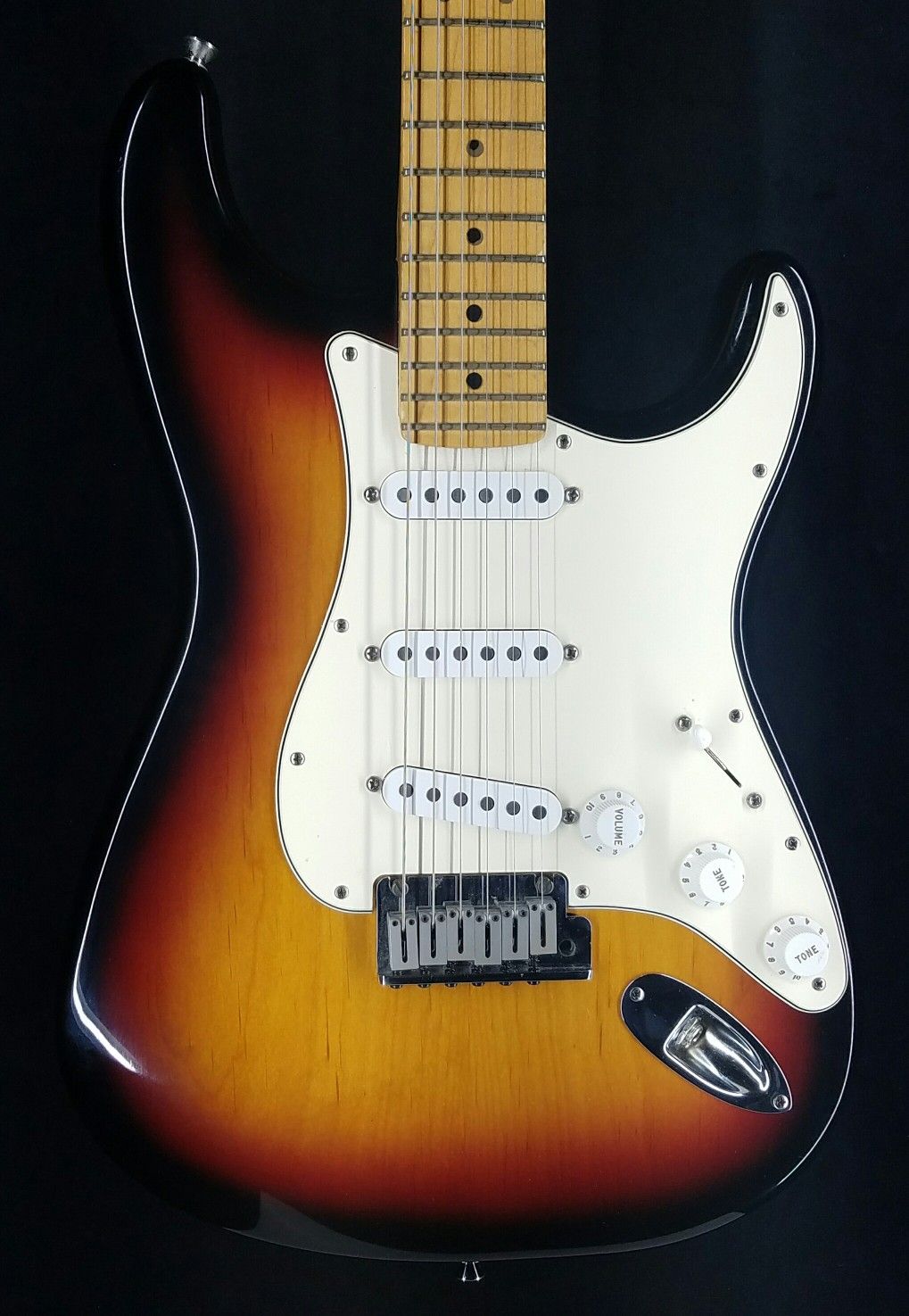 1999 Fender American Standard Stratocaster Guitar