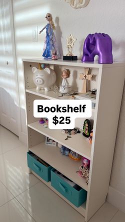 Book shelf