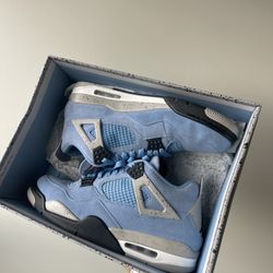 Jordan 4 UNC Size 11