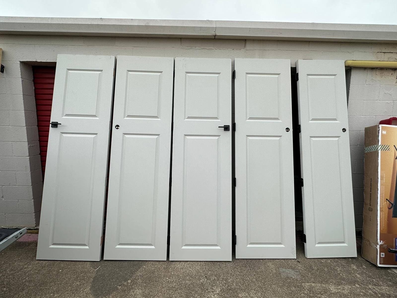 5 Puertas Como Nuevas 130 Cada Una O Mejor Presio