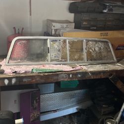 Back Sliding Window