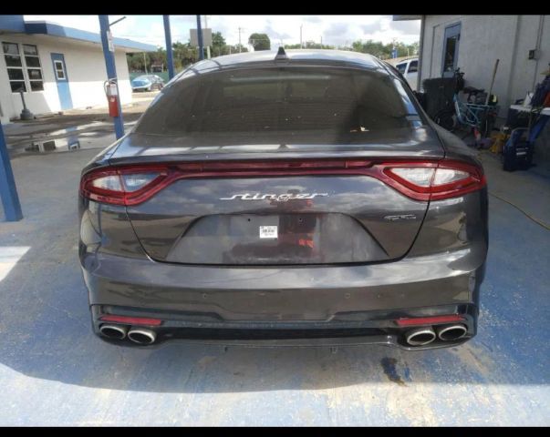 2021 Kia Stinger