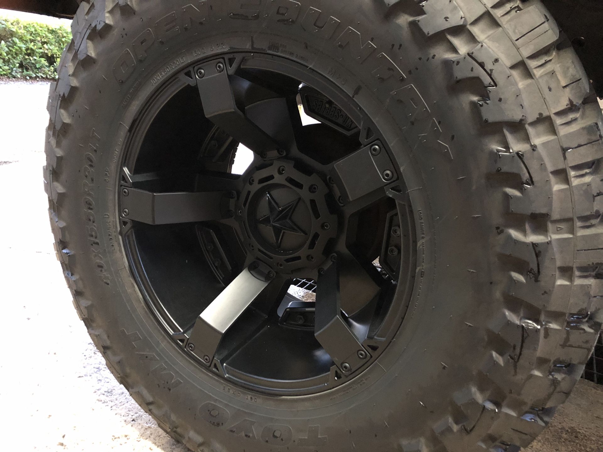 KMC XD series wheels 20x12, 5x5.5/5x5