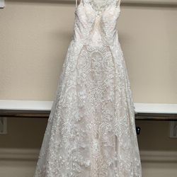 Wedding dress ( David bridal) new 