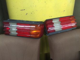 1981 Mercedes Benz back lights