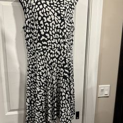 Monochrome Animal Print Sleeveless Dress