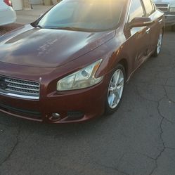 Nissan maxima 2009