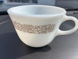 Pyrex coffee cups set of six