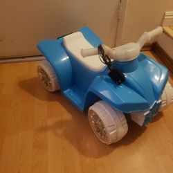 Moto Frozen El ctrica for Sale in Los Angeles CA OfferUp