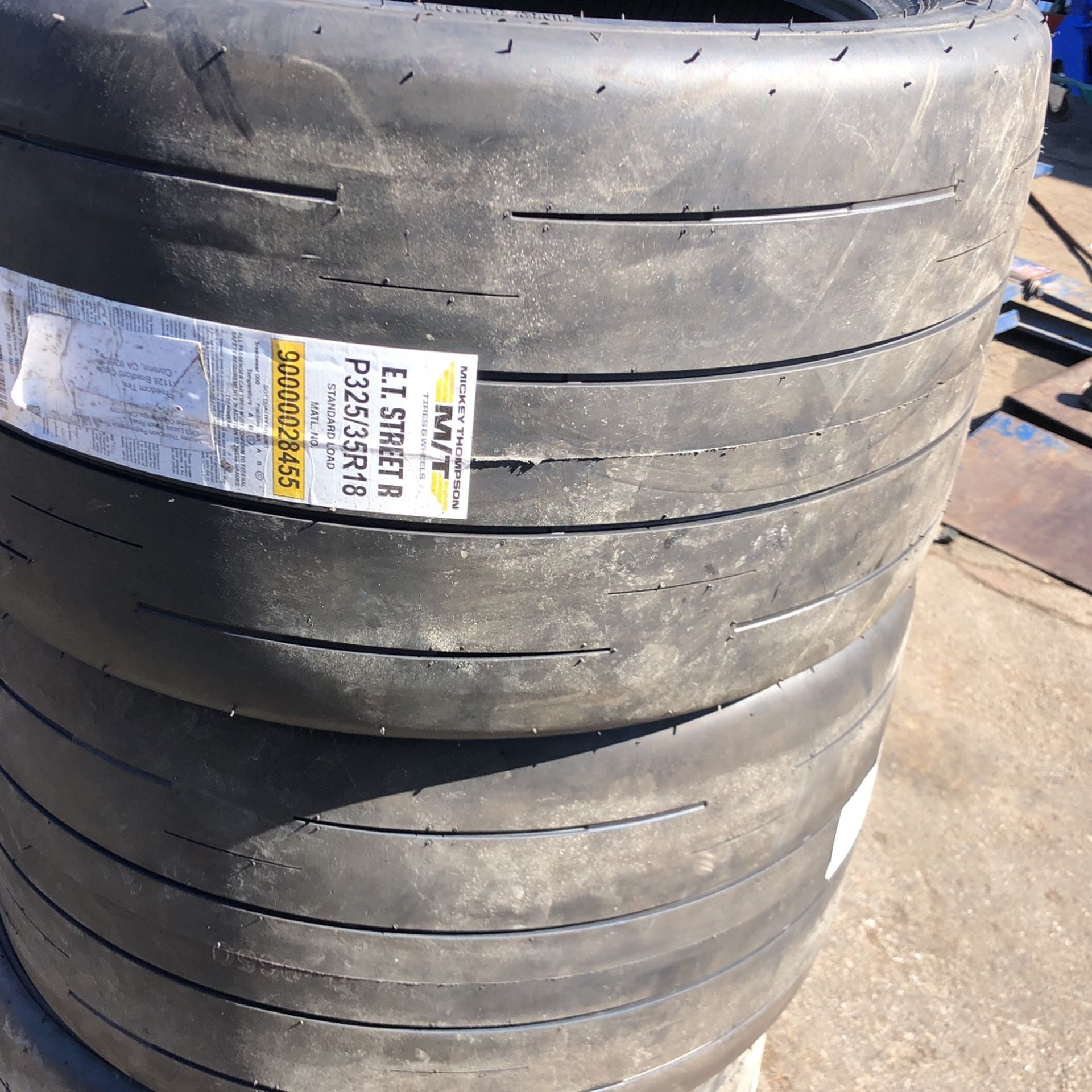 MICKEY THOMPSON IN STOCK 325/35/18